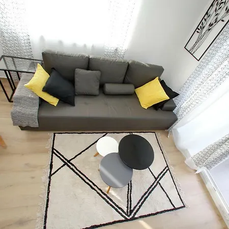 L Appartement