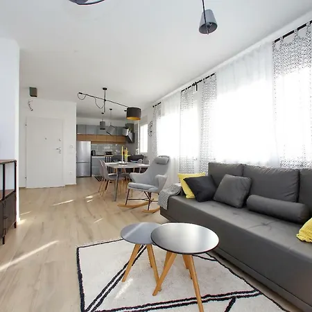 Apartment L
