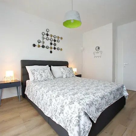 Apartamento L Bibinje