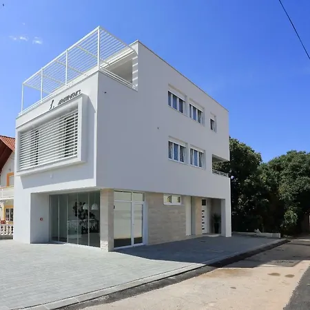 L Bibinje